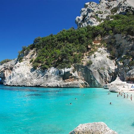 B&B Issicoro Baunei Buitenkant foto