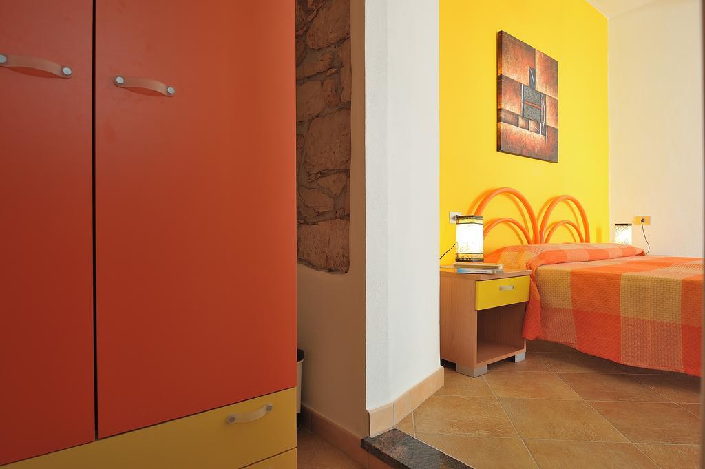 B&B Issicoro Baunei Buitenkant foto