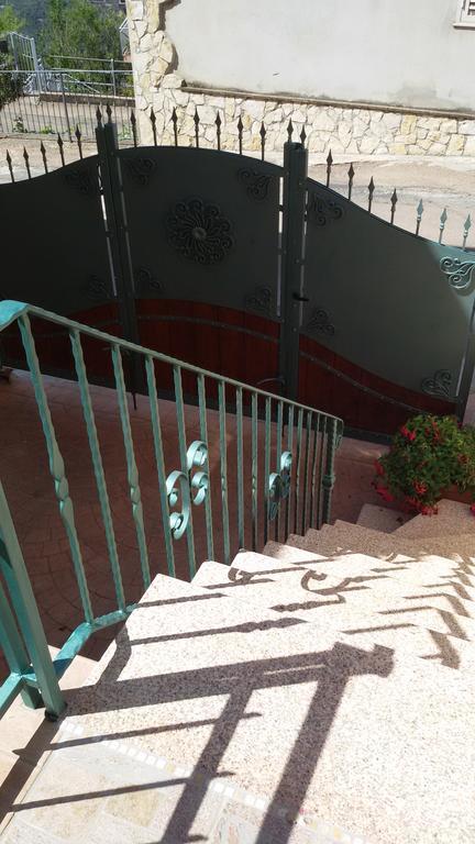 B&B Issicoro Baunei Buitenkant foto