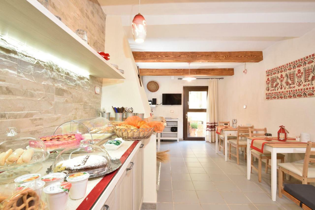 B&B Issicoro Baunei Buitenkant foto