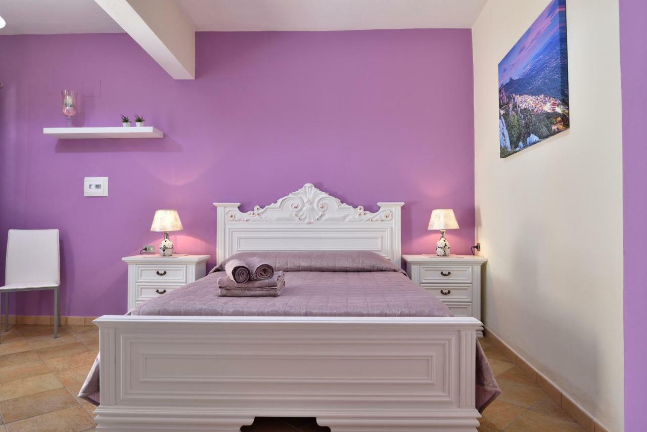 B&B Issicoro Baunei Buitenkant foto